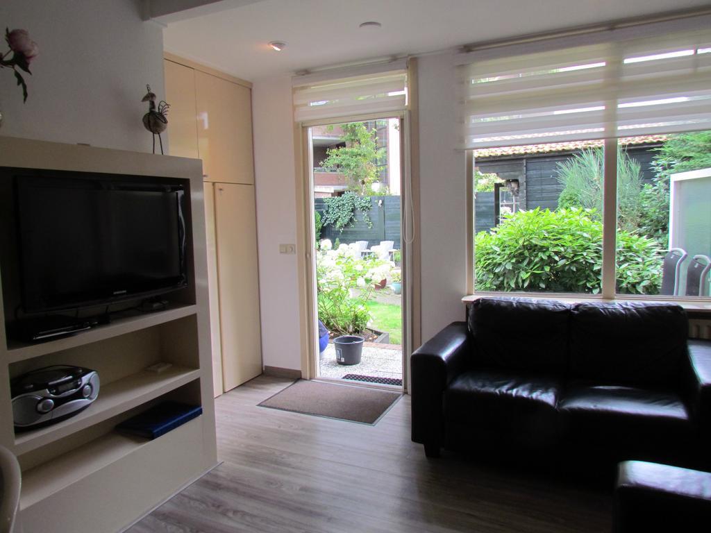 Appartementen Huize Eikenhof Μπέργκεν Εξωτερικό φωτογραφία