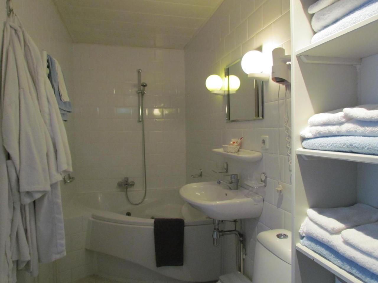 Appartementen Huize Eikenhof Μπέργκεν Εξωτερικό φωτογραφία